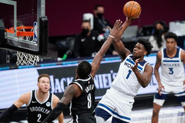 美记：绿军试探过引进墨菲的可能性 现在他们有更多资产去追他了